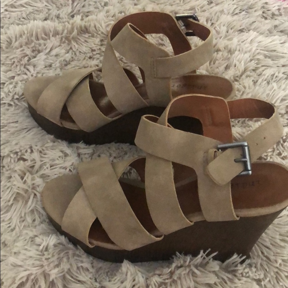 Wedges - Picture 2 of 3
